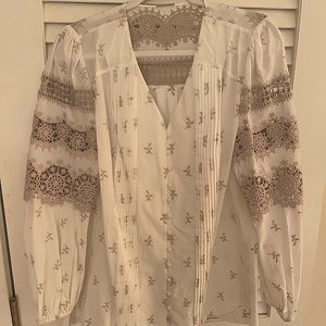 Ellie Tahari 100% cotton blouse. Beautiful crochet detailing